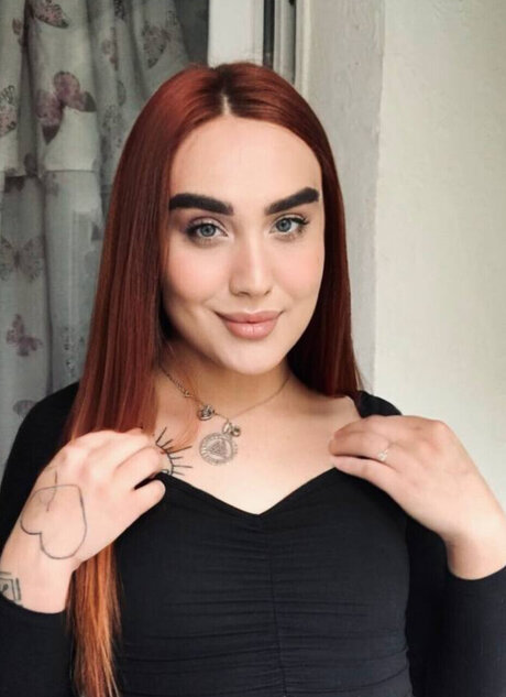 Foto di nudo di fuga di OnlyFans di Sandra