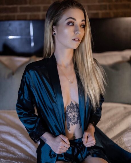 Foto di nudo di fuga di OnlyFans di Lilyofthefea