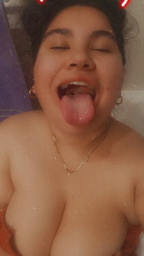 Foto di nudo di fuga di OnlyFans di Ally