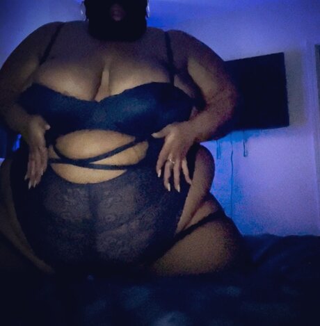 Foto di nudo di fuga di OnlyFans di Eccentric Bbw