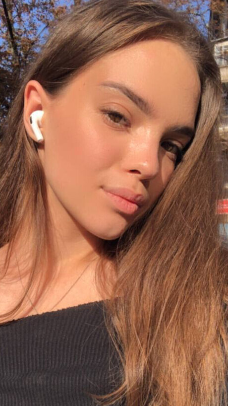 Foto di nudo di fuga di OnlyFans di Bunny 19 Years Old