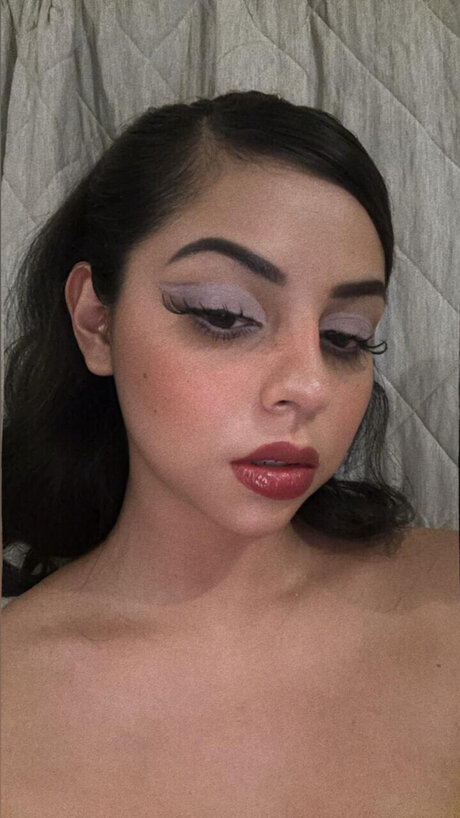 Foto di nudo di fuga di OnlyFans di Una Gatita