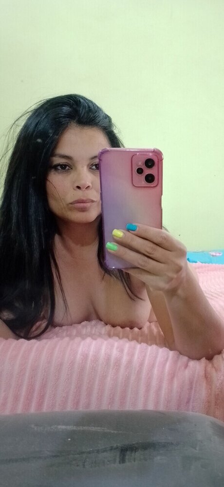 Foto di nudo di fuga di OnlyFans di Morenahot