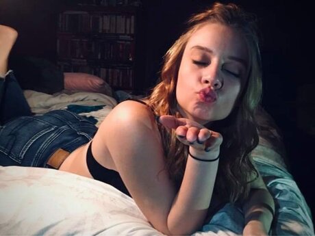 Foto di nudo di fuga di OnlyFans di Emmaline Gresham