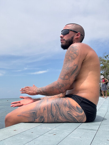 Foto di nudo di fuga di OnlyFans di Duvanhoyos19
