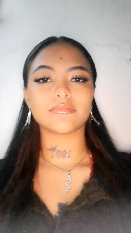 Foto di nudo di fuga di OnlyFans di Dinora Sadie 