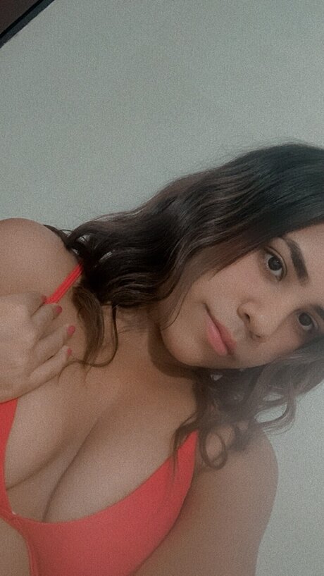Foto di nudo di fuga di OnlyFans di Roxy Rosay