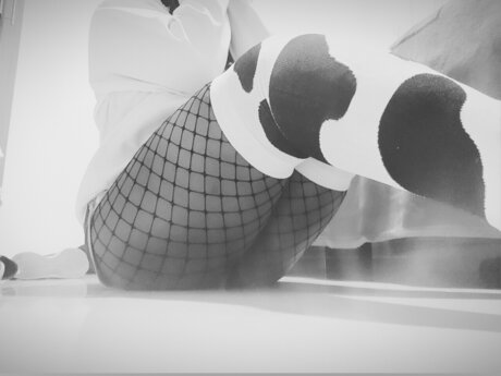 Foto di nudo di fuga di OnlyFans di Peluche