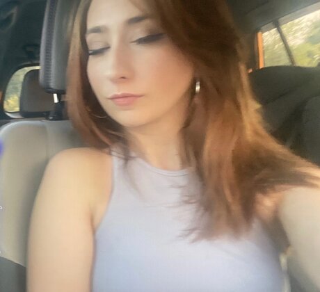Foto di nudo di fuga di OnlyFans di Raven