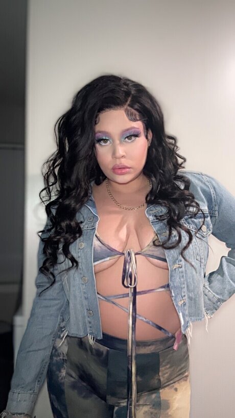 Foto di nudo di fuga di OnlyFans di Winter