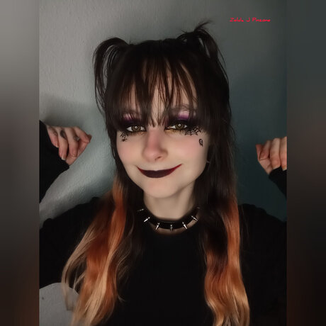 Foto di nudo di fuga di OnlyFans di 