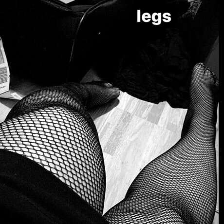 Foto di nudo di fuga di OnlyFans di Dewdrop On Hiatus