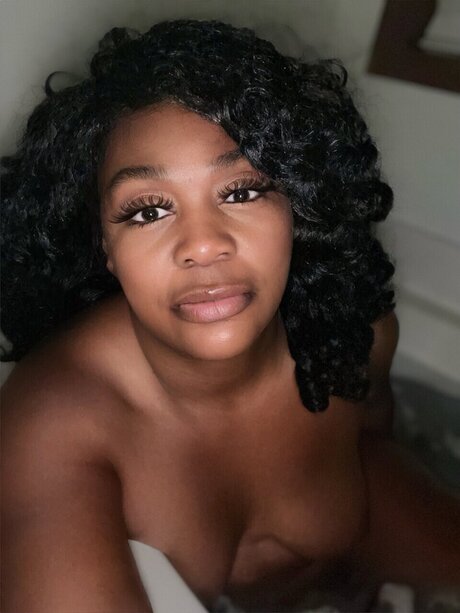 Foto di nudo di fuga di OnlyFans di Goat5000