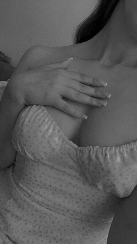 Foto di nudo di fuga di OnlyFans di Gabrielle