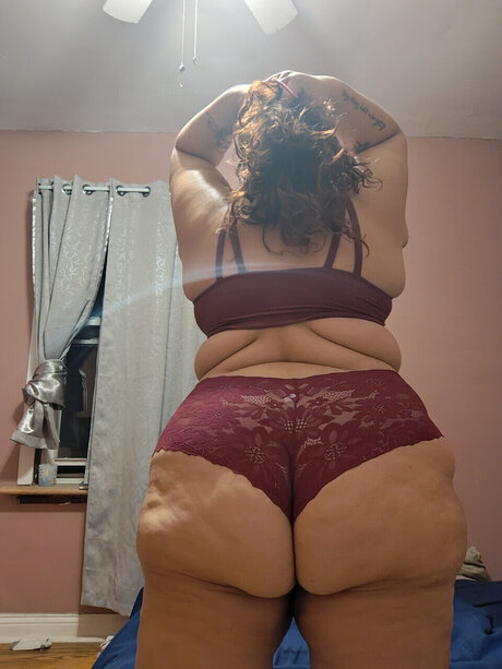 Foto di nudo di fuga di OnlyFans di Gordilicous18