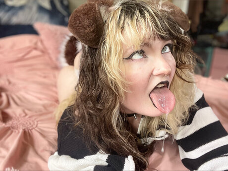 Foto di nudo di fuga di OnlyFans di  
