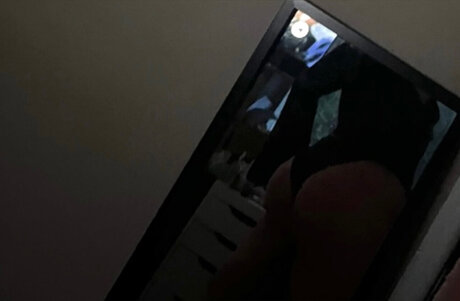 Foto di nudo di fuga di OnlyFans di Lily