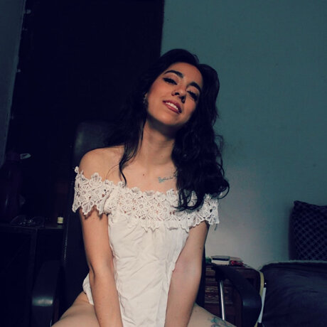 Foto di nudo di fuga di OnlyFans di Allie 