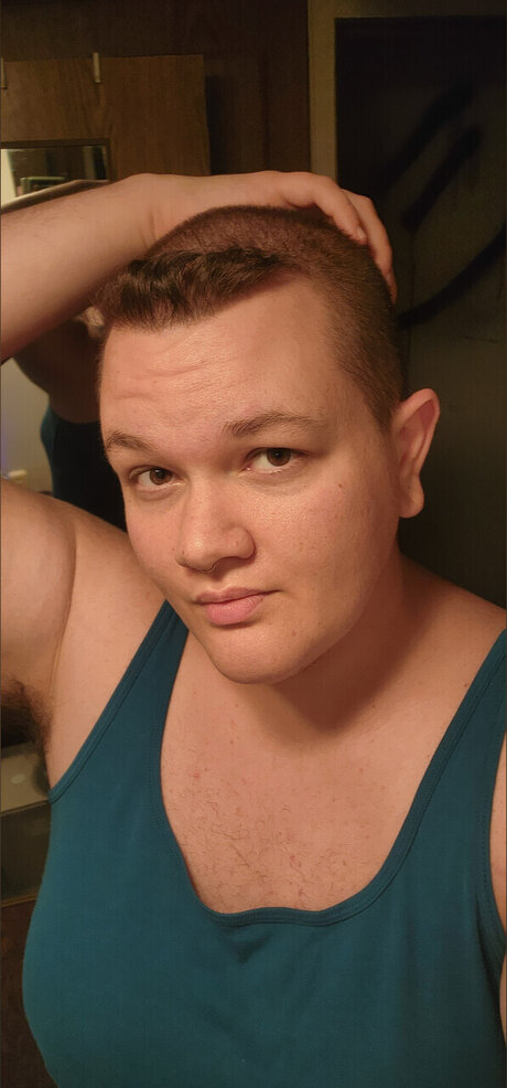 Foto di nudo di fuga di OnlyFans di Trans Bear