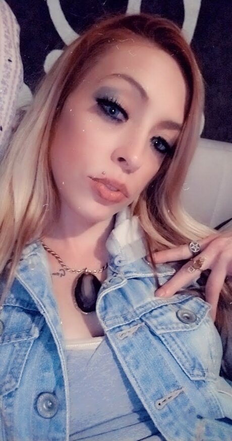 Foto di nudo di fuga di OnlyFans di Queenj