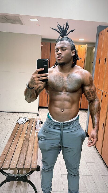 Foto di nudo di fuga di OnlyFans di Ockyway
