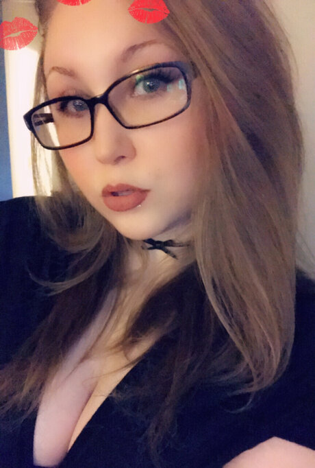 Foto di nudo di fuga di OnlyFans di Lexxi Marie
