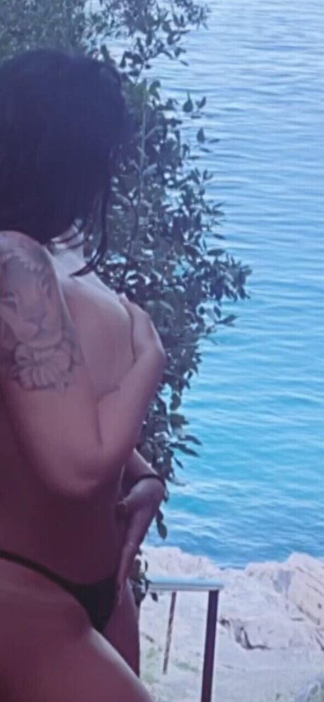 Foto di nudo di fuga di OnlyFans di Denise