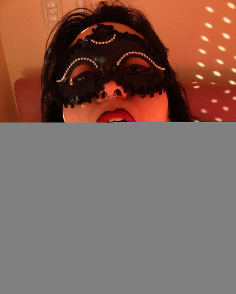 Eva Goth  Burlesque Dancer