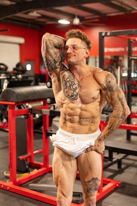 Foto di nudo di fuga di OnlyFans di Superdeluxxe