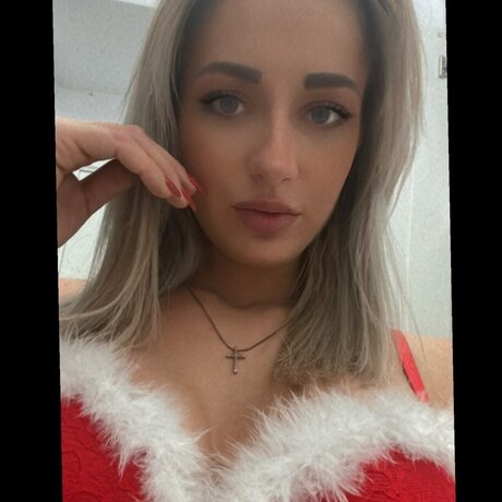 Foto di nudo di fuga di OnlyFans di Kiimyd