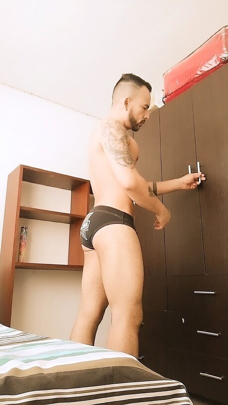 Foto di nudo di fuga di OnlyFans di Peter