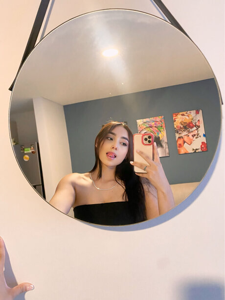 Foto di nudo di fuga di OnlyFans di Mariale Hernandez