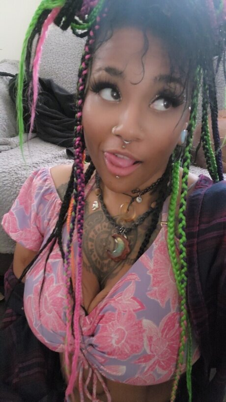 Foto di nudo di fuga di OnlyFans di Glitch Goddess
