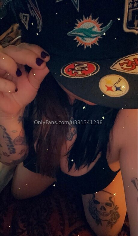 Foto di nudo di fuga di OnlyFans di Lilfae84
