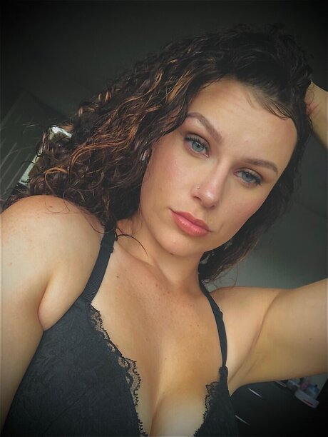 Foto di nudo di fuga di OnlyFans di Megan Anderson