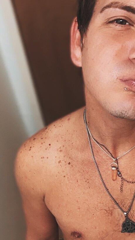 Foto di nudo di fuga di OnlyFans di Ankhsana