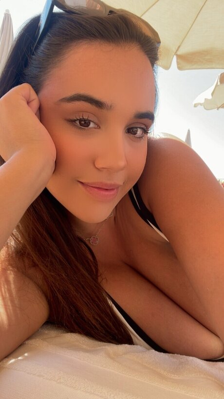Foto di nudo di fuga di OnlyFans di Adriana Black