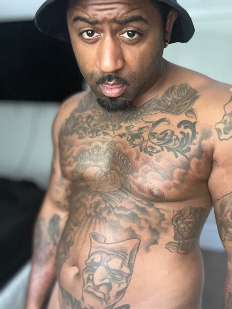 Foto di nudo di fuga di OnlyFans di Rico
