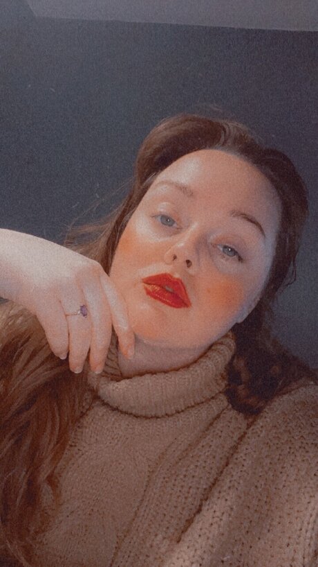 Foto di nudo di fuga di OnlyFans di Lyn Roma