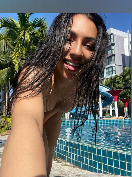 Foto di nudo di fuga di OnlyFans di Emmillyrys
