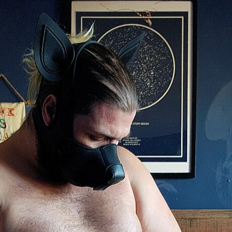 Foto di nudo di fuga di OnlyFans di Pupamore