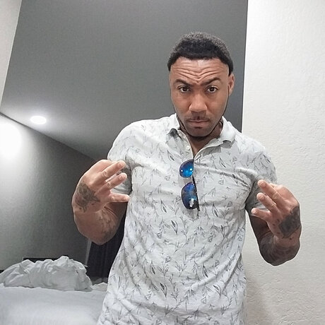 Foto di nudo di fuga di OnlyFans di Lilrickouttayo