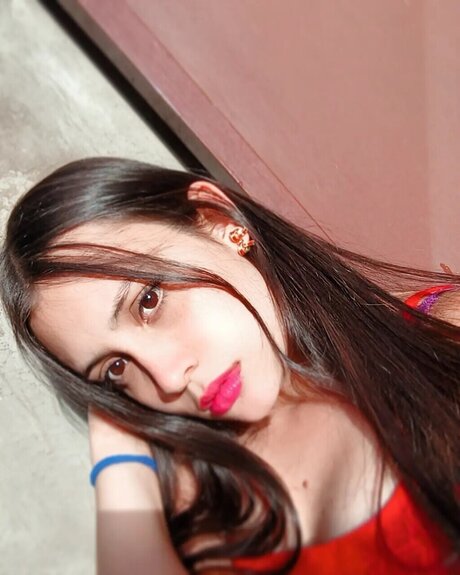 Foto di nudo di fuga di OnlyFans di Yurainy Sua