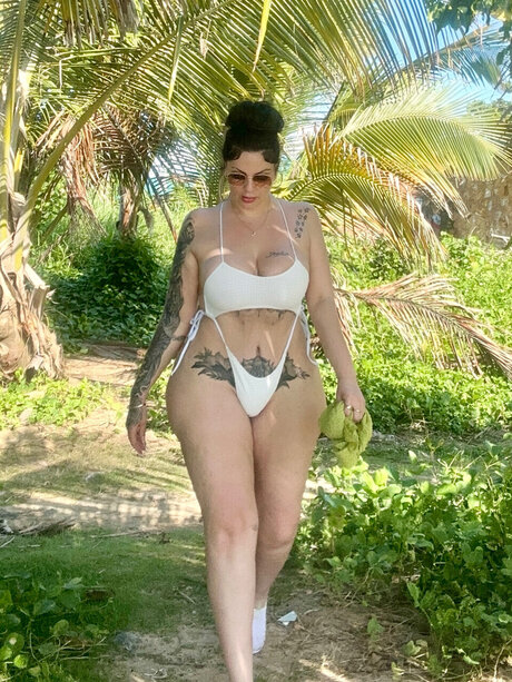 Foto di nudo di fuga di OnlyFans di Daddy Am I Your Baby