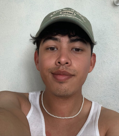 Foto di nudo di fuga di OnlyFans di Angel