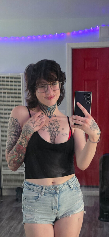 Foto di nudo di fuga di OnlyFans di Plenia