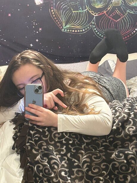 Foto di nudo di fuga di OnlyFans di Nikipre