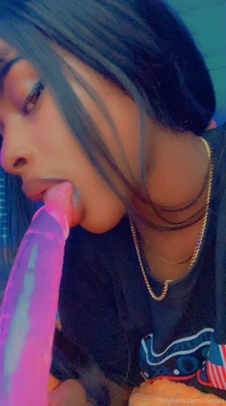 Foto di nudo di fuga di OnlyFans di Xxxsevn