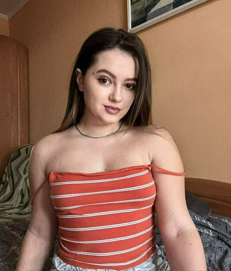 Foto di nudo di fuga di OnlyFans di Chloehoneyyy
