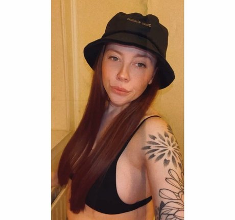 Molly Capper